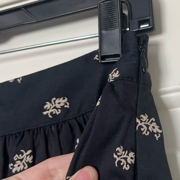 Hill House Home The Krista Skirt Khaki Autumn Paisley - Picture 6 of 8